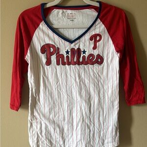 5th & Ocean Phillies Top